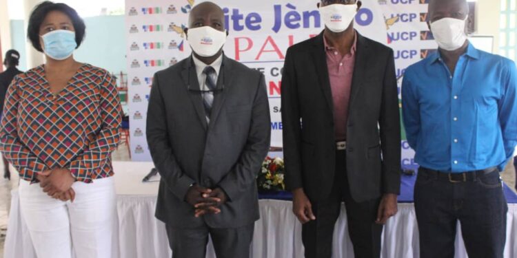 Intervention du secrétaire d’État à l’Alphabétisation, Hervé Saintilus  à l’émission radioéducative sur le coronavirus