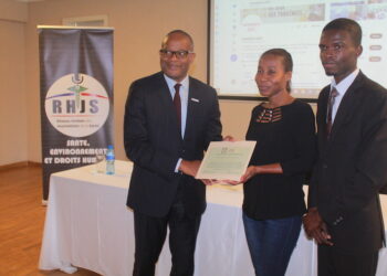 L’OMS recommande un paquet  de services de santé pour lutter contre le VIH/SIDA