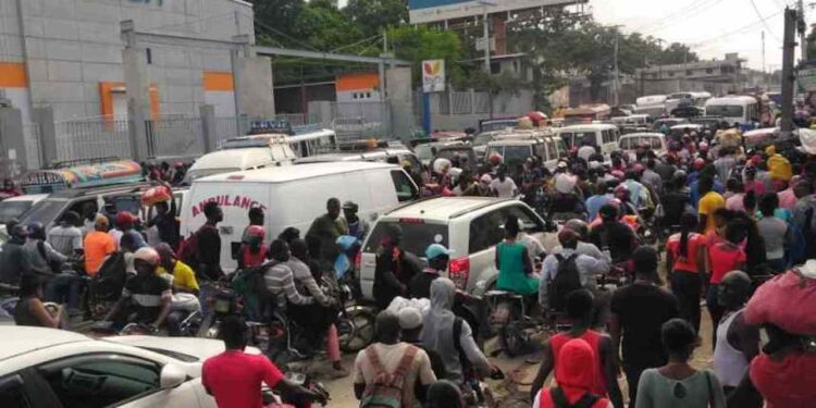 La santé des citadins dans une Port-au-Prince embouteillée