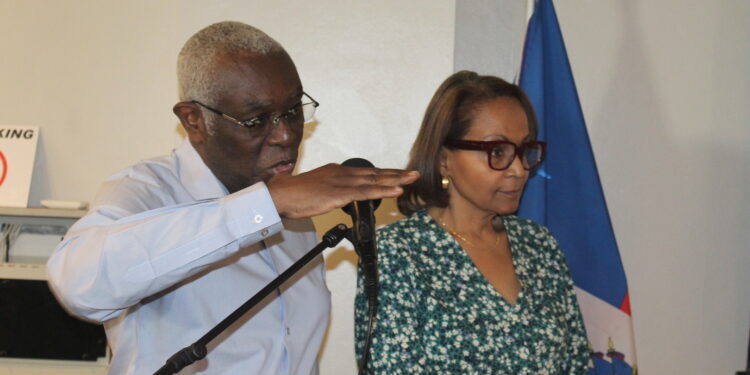 La voix de Malia Jean dans les ateliers du dialogue national