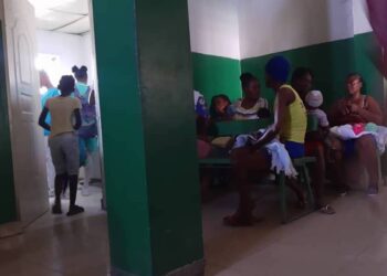 Le combat d’une mère pour faire vacciner son nourrisson