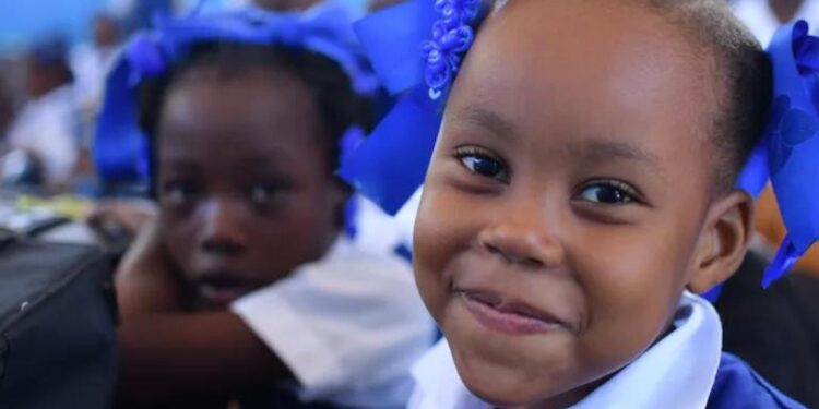 L’UNICEF et le Japon s’unissent pour promouvoir un environnement éducatif plus sûr pour les enfants en Haïti