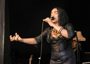 La chanteuse Emeline Michel au cœur d’un discours moralisateur à l’église Salvation Church of God de New-York