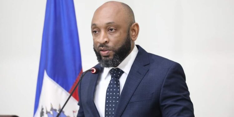 Dr Duckenson Lorthe Blema, dans son nouveau costume de ministre de la Santé publique et de la population