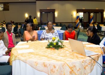 Combattre la VBG dans les communautés vulnérables : un défi à relever grâce au renforcement social et économique des jeunes