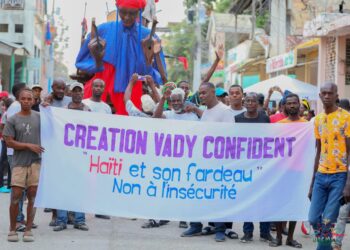 Pour l’éclat des couleurs et l’ombre de la réalité des grandes réjouissances populaires