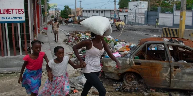Sommes-nous en guerre contre le système de santé ?